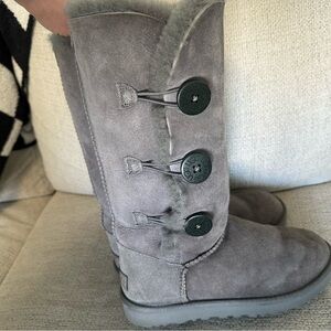 UGG Bailey Button Grey Boots